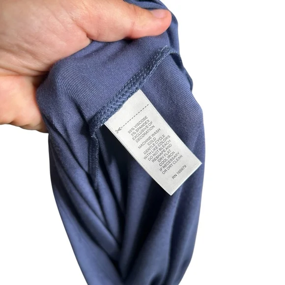 Cable & Gauge Blue Women's Short Sleeve Boat Neck Geometric Embroidered Top S - Picture 9 of 9